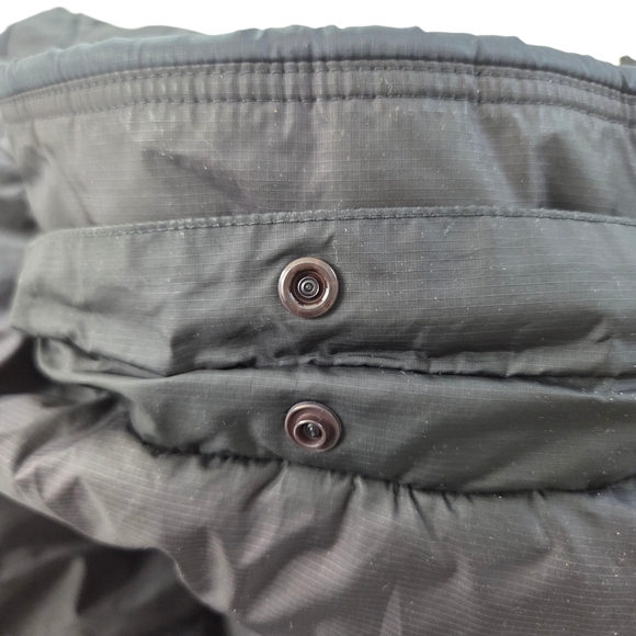 Vintage Y2K Patagonia Puffer Jacket Womens Small Black Insulated Winter Coat - Picture 9 of 16